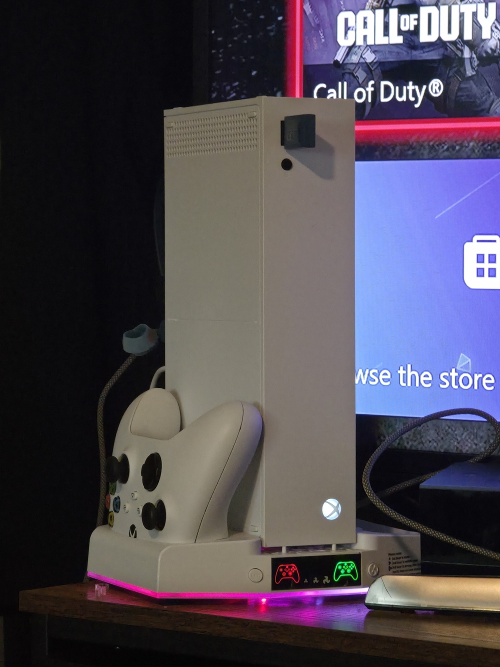 White Series S Console with Controller Charging Dock
